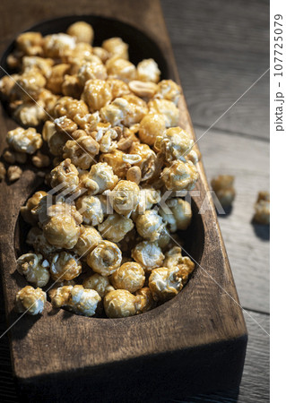 Chocolate chip and toffee chip cookies. 107725079