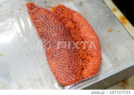 筋子 いくら イクラ 鮭の卵 魚卵 筋子 いくら イクラ 鮭の卵 魚卵 107727735