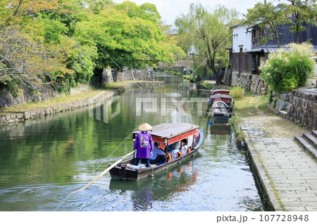 近江八幡市、八幡堀めぐりの屋形舟 107728948