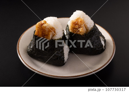 チキン竜田おにぎり 107730317