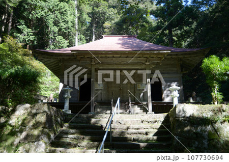 金勝寺　本堂　滋賀県栗東市荒張 107730694