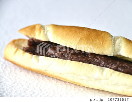 人気のアンバターコッペ 107731617