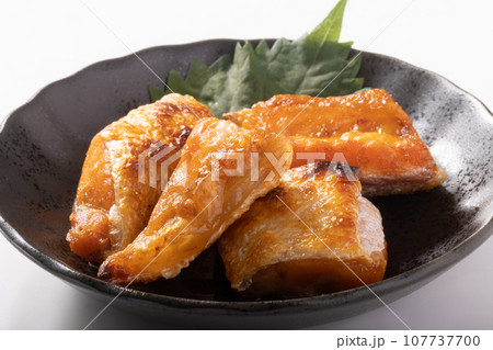 銀鮭ハラス焼き 107737700