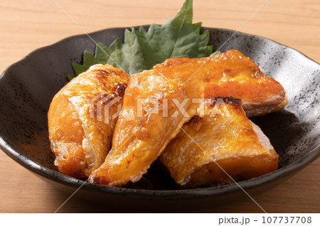 銀鮭ハラス焼き 銀鮭ハラス焼き 107737708