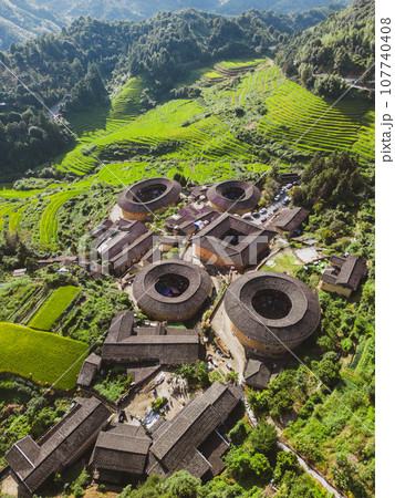 中国福建省の土楼 107740408