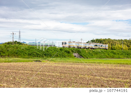 【伊勢線】鈴鹿サーキット付近を走行する臨時列車の回送 107744191