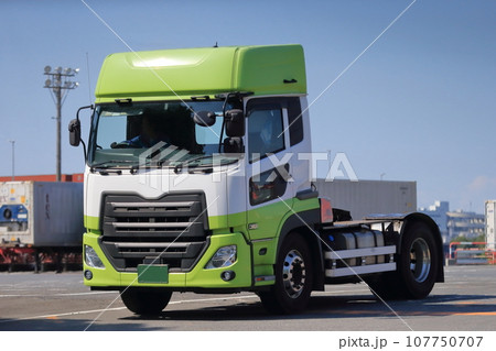 トラクターヘッド イメージ トラクターヘッド イメージ 107750707