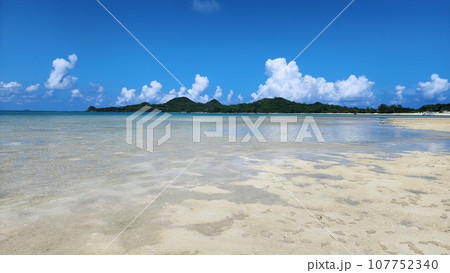南国の海 石垣島 底地ビーチ 南国の海 石垣島 底地ビーチ 107752340