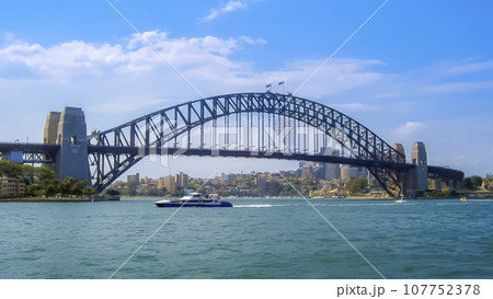 シドニー・ハーバーブリッジ / Sydney Harbour Bridge, Australia 107752378