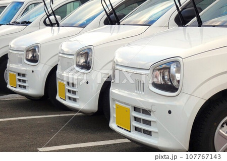 自動車イメージ　軽のビジネス仕様車　スズキアルト 107767143