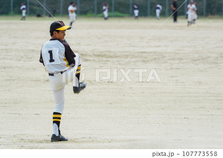 左投手（少年野球） 107773558