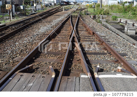 鉄道線路の分岐ポイント 鉄道線路の分岐ポイント 107779215
