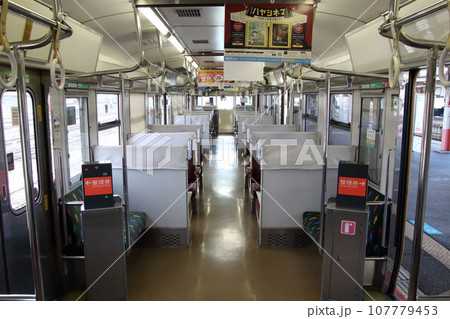 ［JR-V］伯備線／山陰本線115系（電車内） 107779453