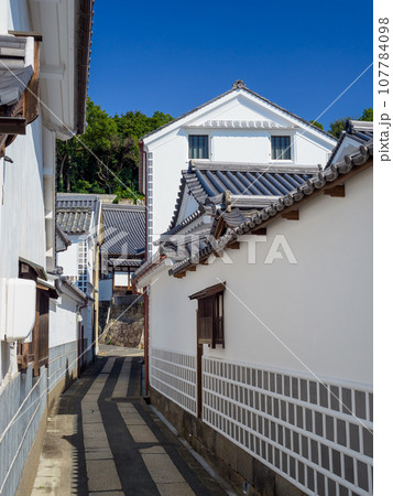 岡山_白壁の輝く倉敷美観地区の風景 岡山_白壁の輝く倉敷美観地区の風景 107784098