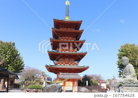 青空の飯沼観音・五重塔　銚子市　千葉県 107784628
