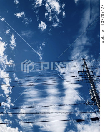 ユニークな秋空1 107785427