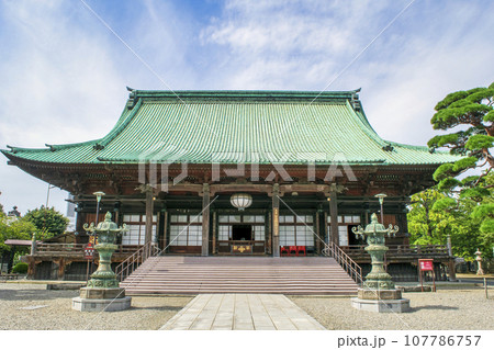 東京都　護国寺（ごこくじ）　本堂　重要文化財 107786757