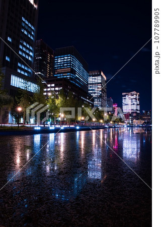 首都東京の夜景 107789905