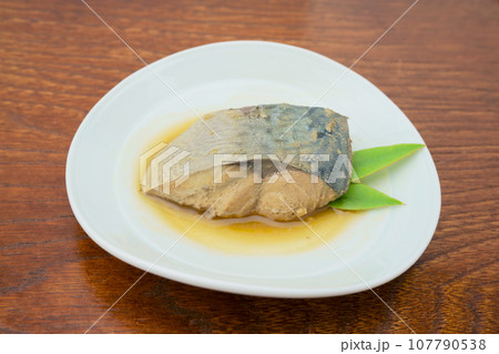 鯖の味噌煮 107790538