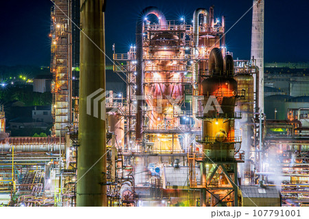 和歌山県　有田市　初島里町（東燃ゼネラル工場夜景） 107791001