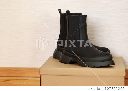 フェイクレザーのサイドゴアブーツ ショートブーツ フェイクレザーのサイドゴアブーツ ショートブーツ 107791265