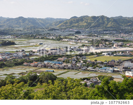 千葉県鴨川市の街並み 107792663