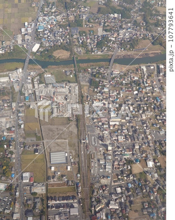 成田空港への着陸機から見た横芝駅とその周辺 成田空港への着陸機から見た横芝駅とその周辺 107793641