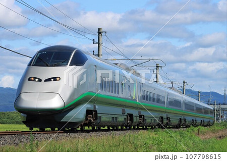 山形新幹線　E3系2000番台（つばさ） 107798615