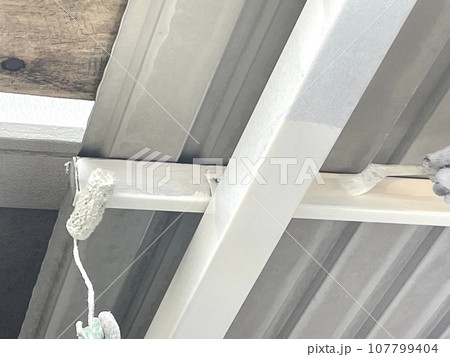 駐輪ラック屋根の鉄部塗装 107799404