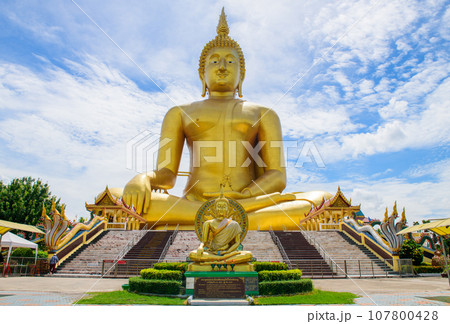 Buddha Hand Big Buddha Wat muang,Angthong,Thailand Buddha Hand Big Buddha Wat muang,Angthong,Thailand 107800428