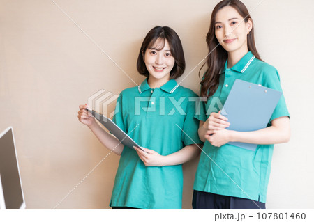 個人情報を管理するマネージャー 個人情報を管理するマネージャー 107801460