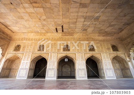 The doors, walls and ceilings inside the Red Fort are decorated with marble. 107803903