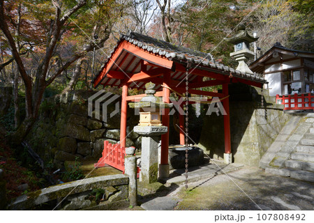 談山神社　手水舎　奈良県桜井市多武峰 107808492