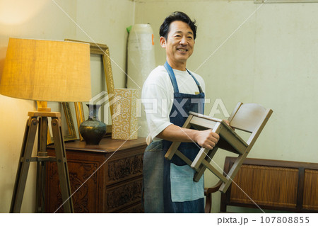 リサイクルショップイメージ 107808855