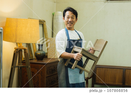 リサイクルショップイメージ リサイクルショップイメージ 107808856