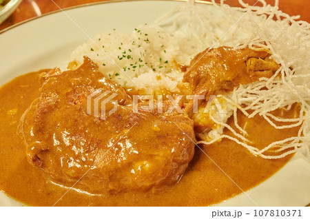 チキンカレー カレーライス カフェ 料理 チキンカレー カレーライス カフェ 料理 107810371