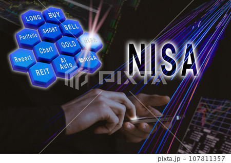 スマートフォンでの金融取引　NISAを選択 107811357