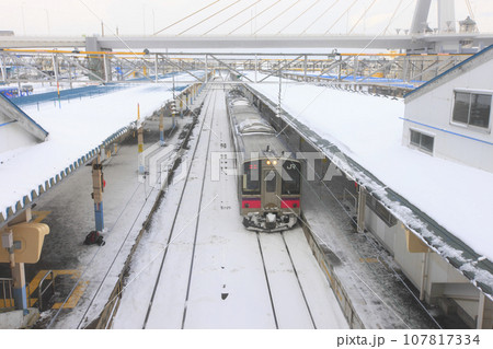 津軽線 普通列車 青森駅 107817334