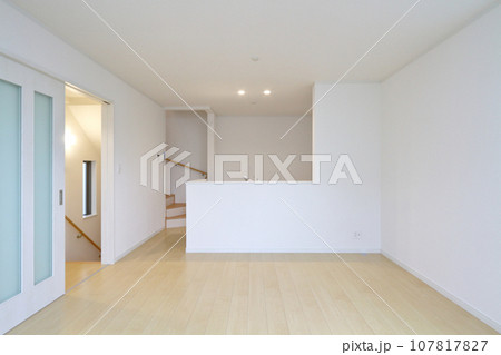 住宅　LDK 107817827