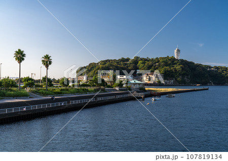 《神奈川県》早朝の江ノ島の風景 《神奈川県》早朝の江ノ島の風景 107819134