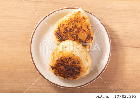 味噌焼きおにぎり 味噌焼きおにぎり 107822595