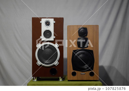 Music speakers, vintage speakers. 107825876