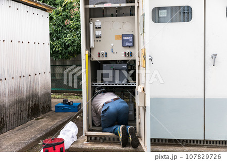 キュービクル　高圧進相コンデンサ交換工事 107829726