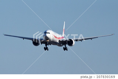 日本国政府専用機  (B777-300ER型) 107830169