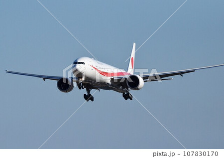 日本国政府専用機  (B777-300ER型) 107830170