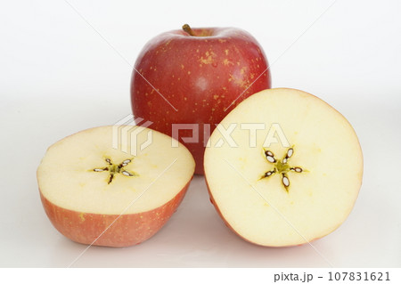 リンゴ　夢ひかり　（ひろさきふじ） 107831621