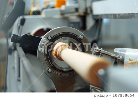 Process of making balusters from wood in furniture manufacture Process of making balusters from wood in furniture manufacture 107839654