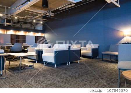 シェアオフィス コワーキングスペース フリーアドレスイメージ シェアオフィス コワーキングスペース フリーアドレスイメージ 107843370