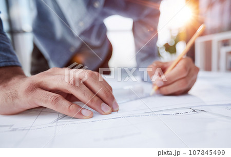 Engineer designs works according to drawings and collaborates in structural analysis of project types. 107845499