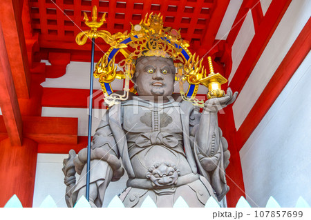 高野山 壇上伽藍 中門(ちゅうもん)多聞天 高野山 壇上伽藍 中門(ちゅうもん)多聞天 107857699